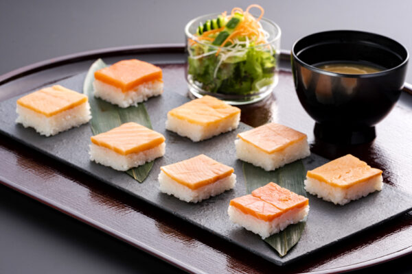 「ます寿し食べ比べ膳」ご提供内容の変更および料金改定のお知らせ